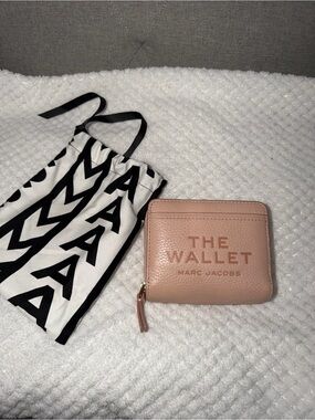 Marc Jacobs Blush Pink Pebbled Leather Zip Wallet